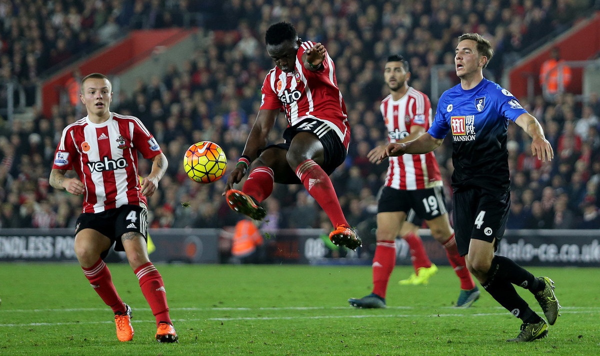 成功奠定了 成功奠定了